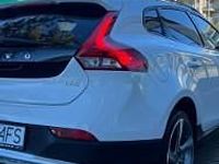 używany Volvo V40 II Cross Country D4 Momentum