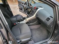używany Toyota Auris 