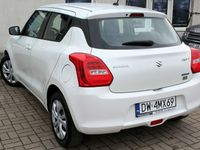 używany Suzuki Swift 1.2dm 83KM 2021r. 49 000km