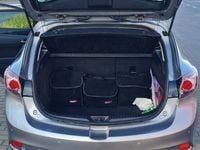 Używany Mazda 3 105 KM (77 kW) 2012 Szary Sedan/Limuzyna