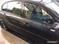 używany Renault Laguna III Laguna III 2.0 DCi bez DPF polski salon Trójmiasto2.0 DCi bez DPF polski salon Trójmiasto