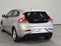 używany Volvo V40 2dm 150KM 2017r. 115 659km