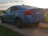 Używany Volvo S60 2015 Niebieski Sedan/Limuzyna