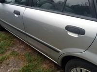 Używany Mazda 323 1999 Srebrny Hatchback