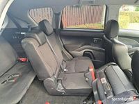 używany Peugeot 4007 4x4 w wersji 7 osobowej z 2007 r. 2.2hdi 156 km