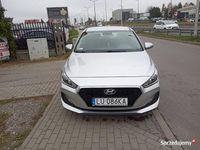 Używany Hyundai i30 100 KM (73 kW) 2019 Srebrny (metalik) Hatchback