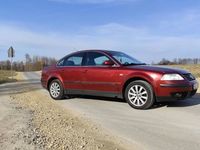 Używany VW Passat 2001 Bordowy Sedan/Limuzyna