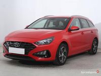 Używany Hyundai i30 2021 Czerwony Kombi