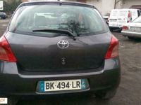 Używany Toyota Yaris 87 KM (63 kW) 2007 Fioletowy (metalik) Hatchback