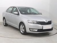 Używany Skoda Rapid 90 KM (66 kW) 2016 Srebrny Hatchback