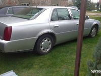 Używany Cadillac Deville 2000 Srebrny Sedan/Limuzyna