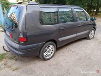 używany Renault Grand Espace 210 tys. Hak. 4.8 metra. Xenony. Oc i pt aktualne.