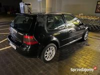 używany VW Golf IV 1,4 b/g 2003 rok