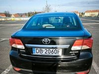 używany Toyota Avensis 2012 | 1.6 benzyna | 177 900 km l Po lift
