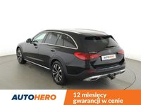 Używany Mercedes C220 200 KM (147 kW) 2022 Czarny (metalik) Kombi