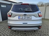 Używany Ford Kuga 120 KM (88 kW) 2017 Srebrny SUV