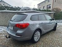 używany Opel Astra Sport Tourer- 1.4 Turbo Edition J (2009-2019)