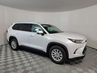 używany Toyota Highlander 2.4dm 265KM 2024r. 1 000km