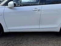 Używany Suzuki Swift 94 KM (69 kW) 2015 Biały Hatchback