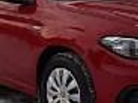Używany Fiat Tipo 95 KM (69 kW) 2018 Czerwony ciemny (metalik) Hatchback
