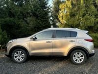 Używany Kia Sportage Plus 2018 Żółtozłoty SUV