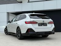 Używany BMW M550 197 KM (144 kW) 2024 Biały (metalik) Sedan/Limuzyna