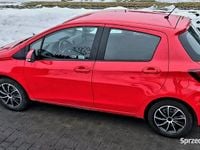 Używany Toyota Yaris Premium 2014 Czerwony Hatchback