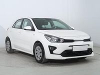 Używany Kia Rio 101 KM (74 kW) 2022 Biały Hatchback