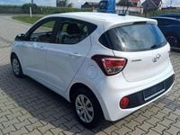Używany Hyundai i10 67 KM (49 kW) 2017 Biały Hatchback