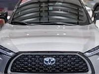 Używany Toyota Corolla Cross Executive 197 KM (144 kW) 2023 Szary SUV