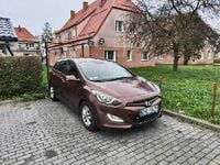 Używany Hyundai i30 90 KM (66 kW) 2013 Brązowy (metalik) Kombi