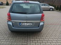 używany Opel Zafira 2008r Lift