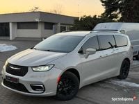 Używany Chrysler Pacifica 2021 Beżowy Minivan