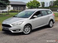 Używany Ford Focus 2017 Srebrny Kombi