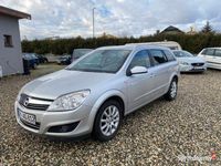 Używany Opel Astra 2008 Srebrny Sedan/Limuzyna
