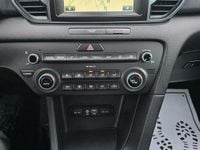 Używany Kia Sportage 135 KM (99 kW) 2016 Biały SUV