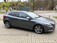 używany Volvo V40 D3 2.0 150KM 6 biegów_Sprowadzony_Zadbany_Bogata opcja_