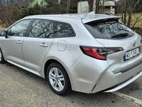 Używany Toyota Corolla 116 KM (85 kW) 2019 Srebrny (metalik, perła) Kombi