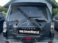 Używany Mitsubishi Pajero 170 KM (125 kW) 2007 Szary SUV