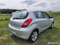 Używany Hyundai i20 2010 Srebrny Hatchback