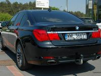 używany BMW 750 4.4dm 408KM 2008r. 105 000km