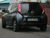 używany Toyota Aygo 1dm 72KM 2020r. 43 000km