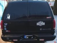 Używany Cadillac Escalade 2000 Czarny SUV