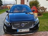 Używany Volvo XC60 2016 Czarny SUV