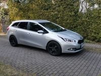 Używany Kia Ceed 145 KM (106 kW) 2014 Srebrny (metalik) Hatchback