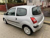 używany Renault Twingo II Niski przebieg,opony wielosezonowe, centr. zamek,klimatyzacja,Isofix