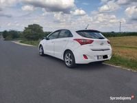 używany Hyundai i30 lift hatchback 2016 rok 1.6 crdi 2 komplety kół zarej. PL