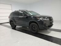 używany Toyota Highlander 3.5L SE automat