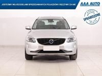 Używany Volvo XC60 2015 Srebrny SUV