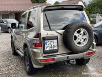 używany Mitsubishi Pajero 3.5dm 202KM 2003r. 132 000km